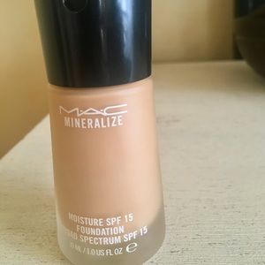 MAC Mineralize Foundation NC35